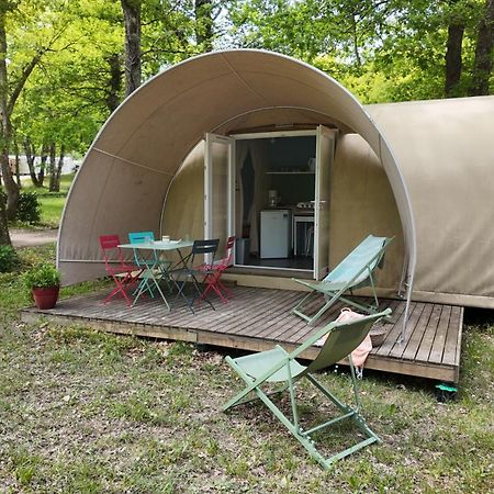 Camping Les Lacs D'Armagnac Bretagne-d'Armagnac Bagian luar foto