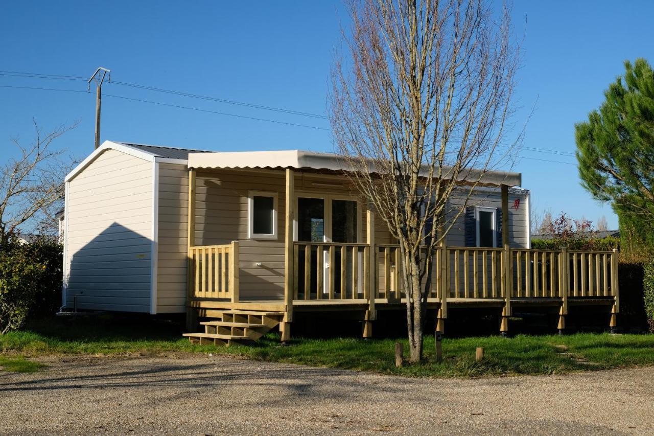 Camping Les Lacs D'Armagnac Bretagne-d'Armagnac Bagian luar foto