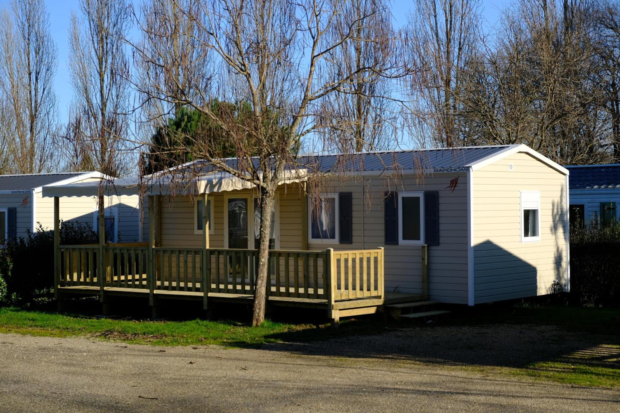 Camping Les Lacs D'Armagnac Bretagne-d'Armagnac Bagian luar foto